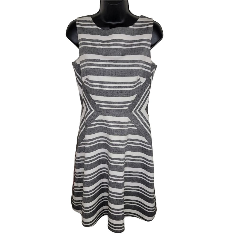 Calvin Klein gray & white striped sleeveless sheath dress size 4